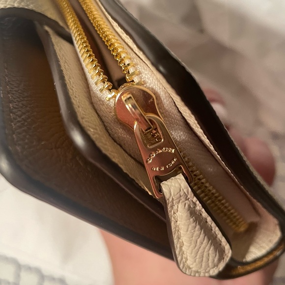 COACH Medium Zip & Snap Wallet 🐻‍❄️ NWT - Picture 11 of 15